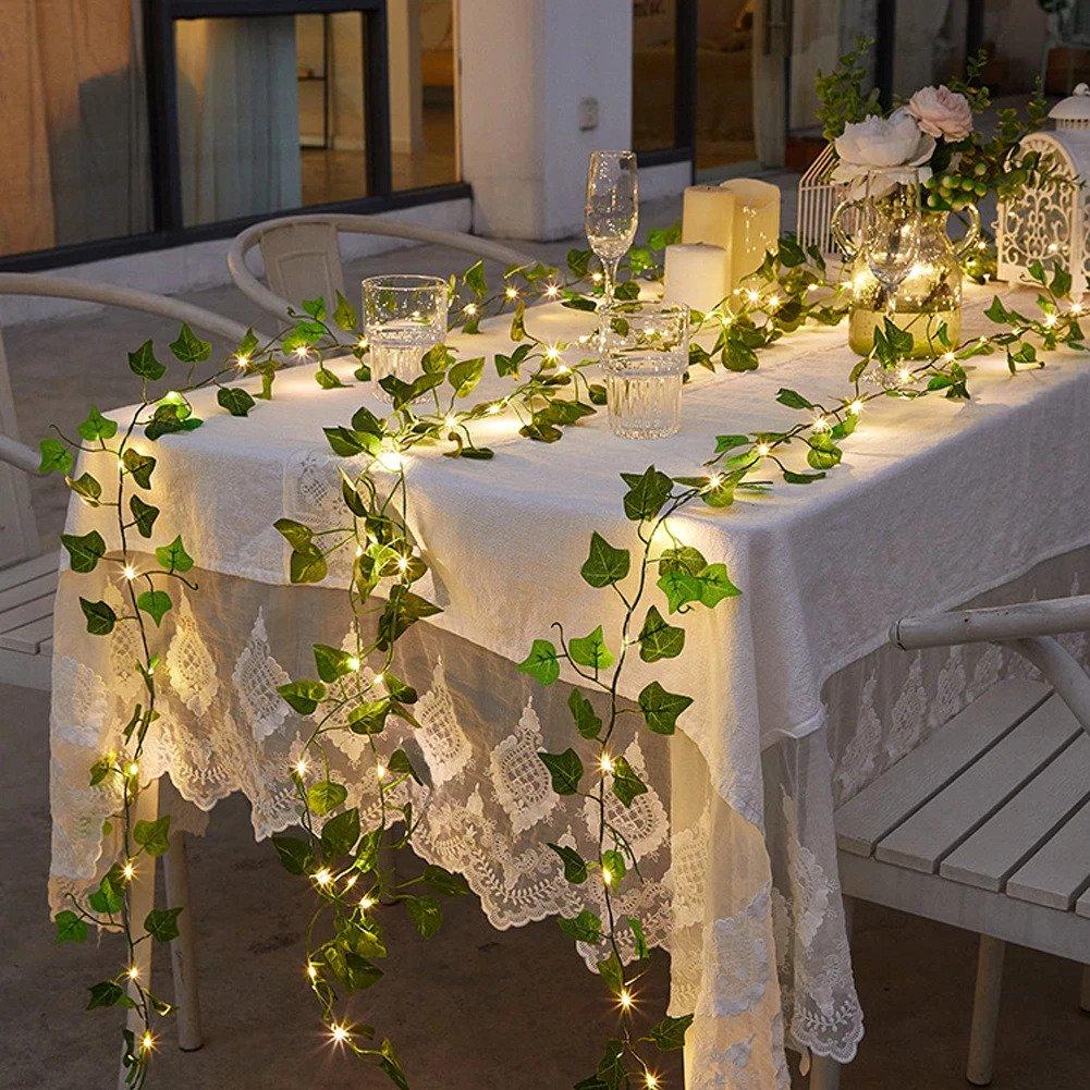 Ivy-shaped solar light garland