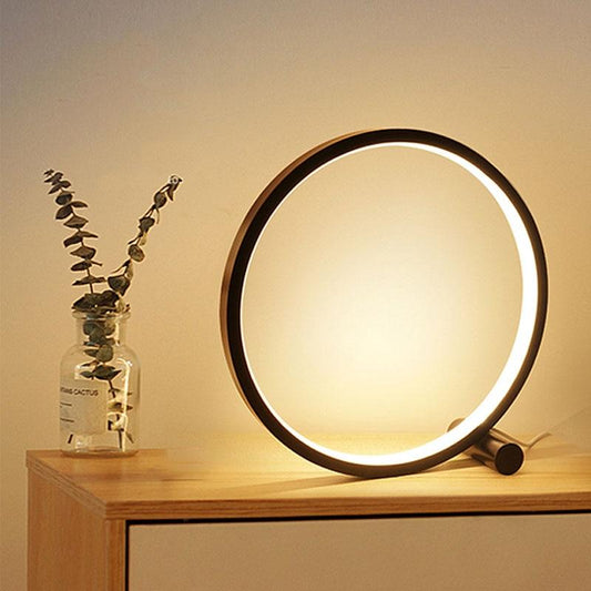 Halo balance lamp