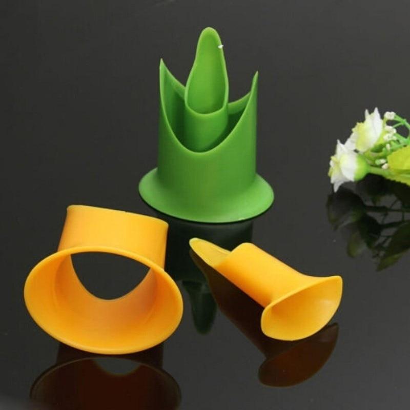 Quick and Easy Pepper Corer