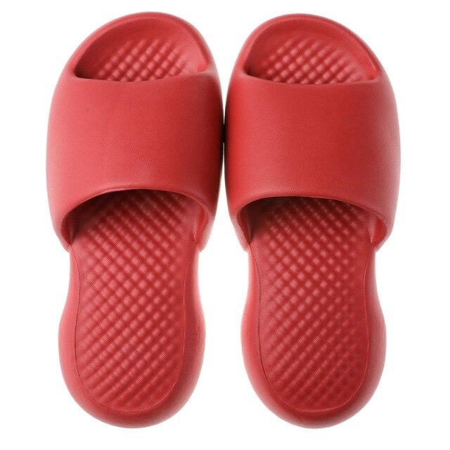 Non-slip wear-resistant thick-soled super soft slippers