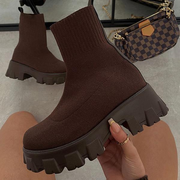 Thick soled shoes
