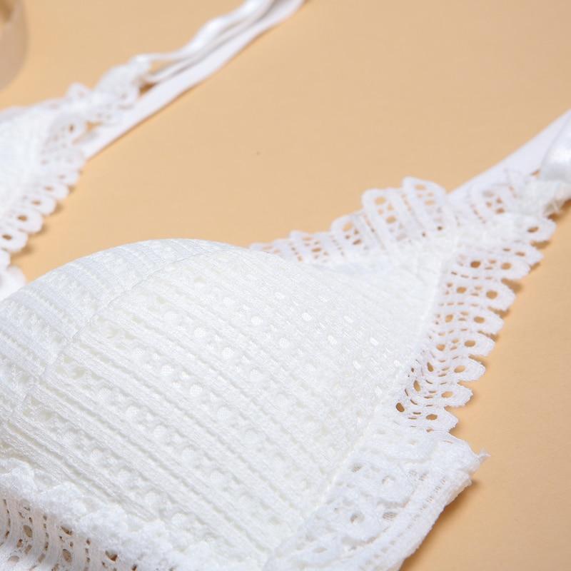 LaxChic Breathy Front Buckle Lace Bra