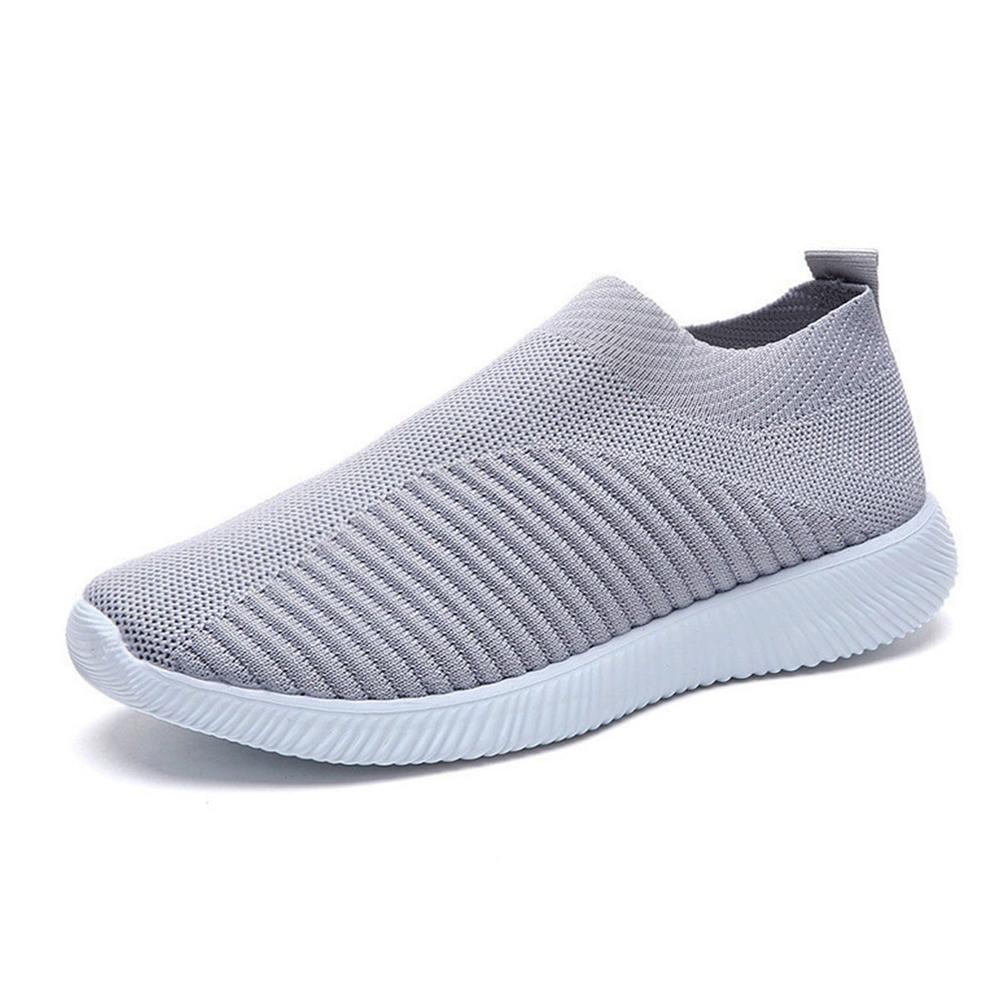 The new trainers worn by celebrities are already revolutionising the market, with anti-impact technology and maximum foot support without laces!