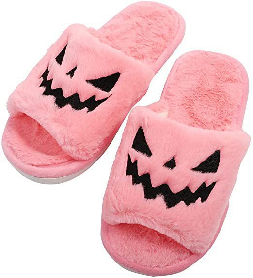 SpookySlides – Halloween slippers