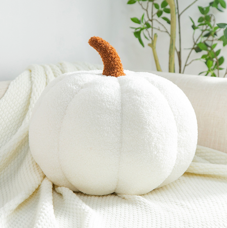 Pumpkin pillow for a good Halloween