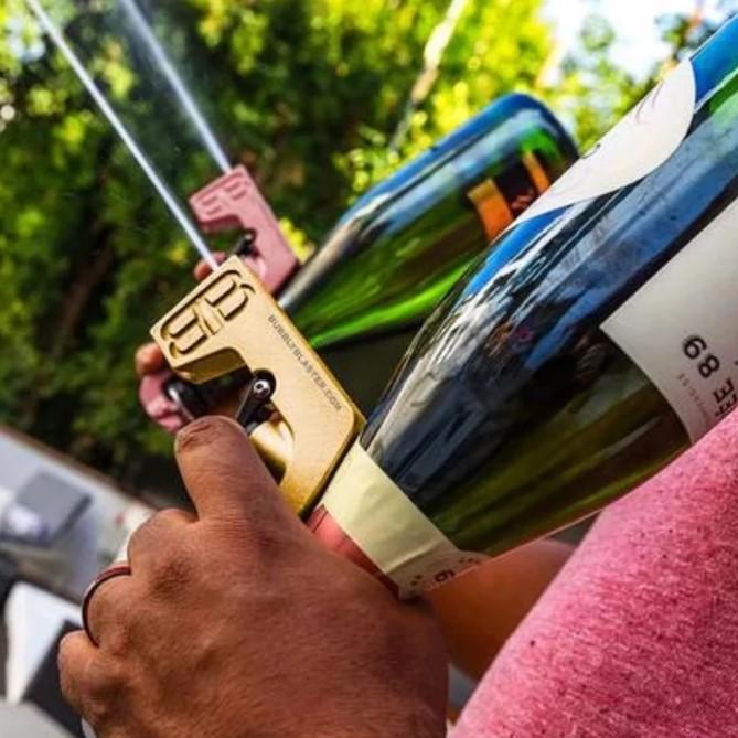 Champagne gun