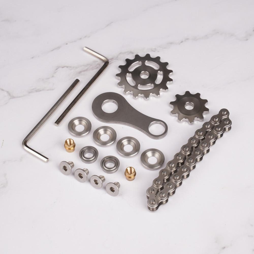 Fingertip gyro sprocket