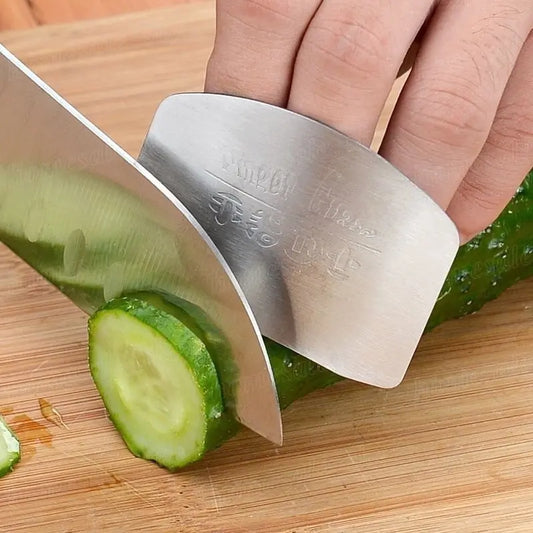 Stainless Steel Finger Guard – Cut Protection Tool for Safe Vegetable & Meat Slicing