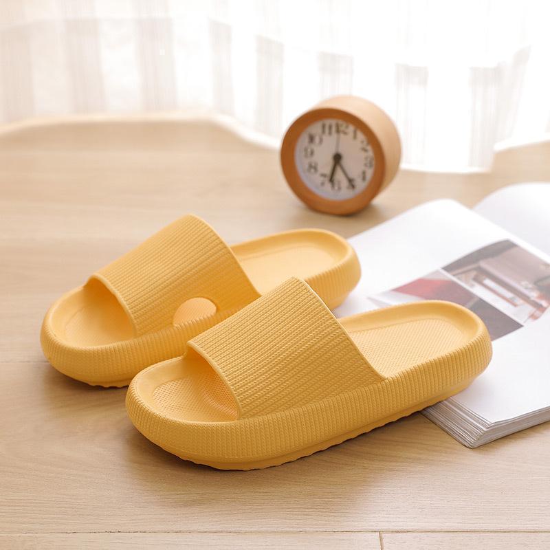 Universal Quick-drying Thickened Non-slip Sandals