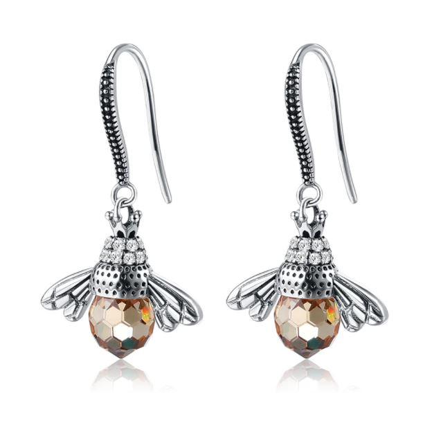 “Queen bee” earrings