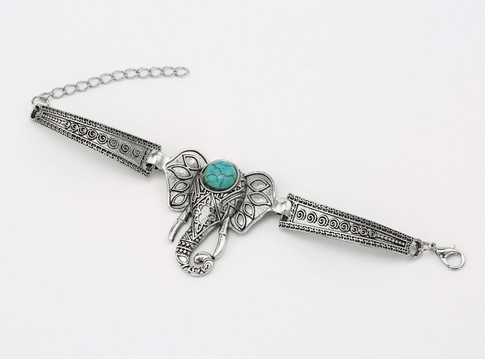 Adjustable elephant bracelet with natural stone