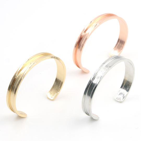 Hair elastic holder bracelet