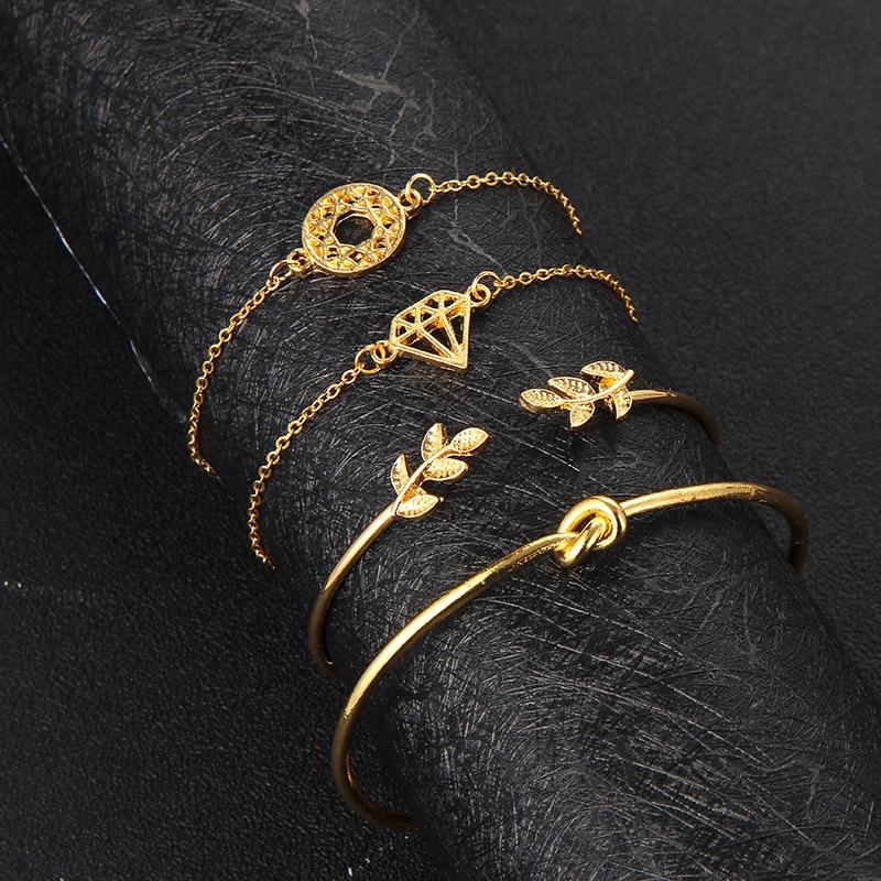 Set of trendy bracelets (set of 4)