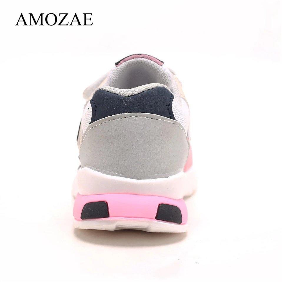 Non-slip baby sneakers