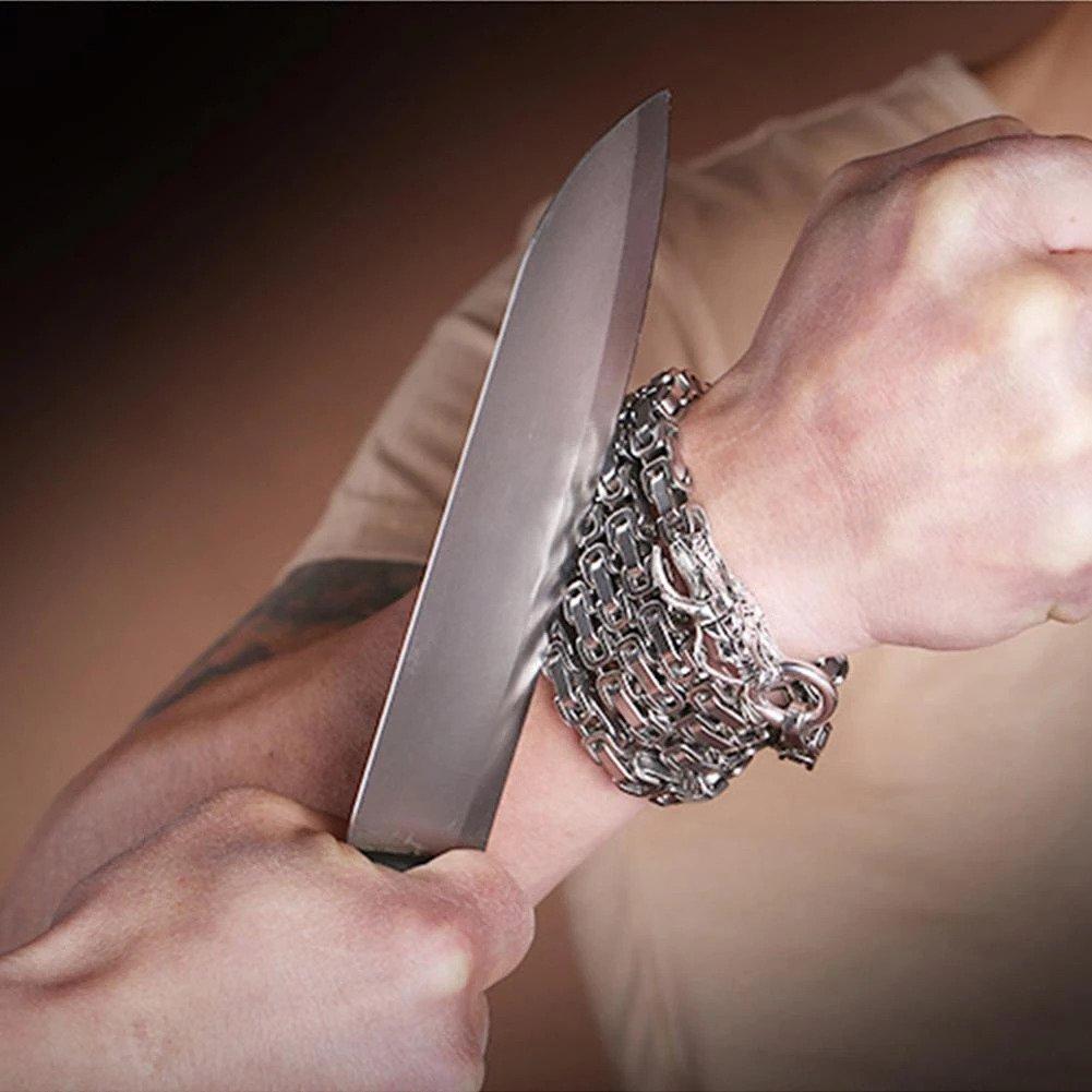 Self-defense protection titanium steel hand bracelet
