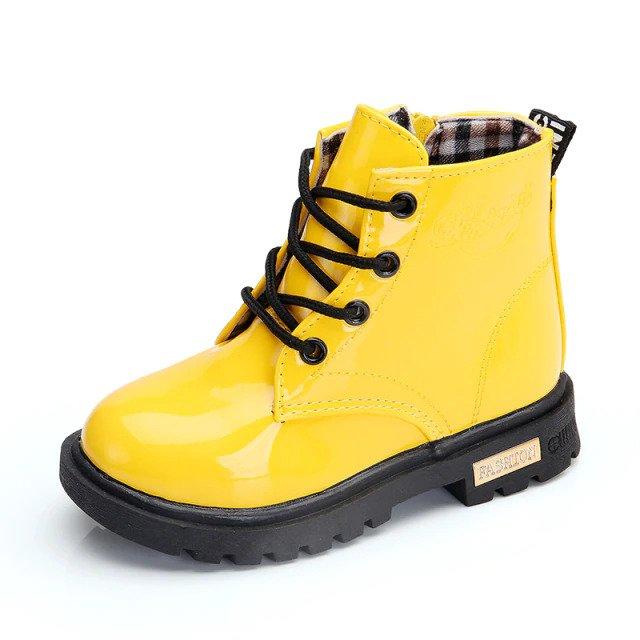 Waterproof shoes
