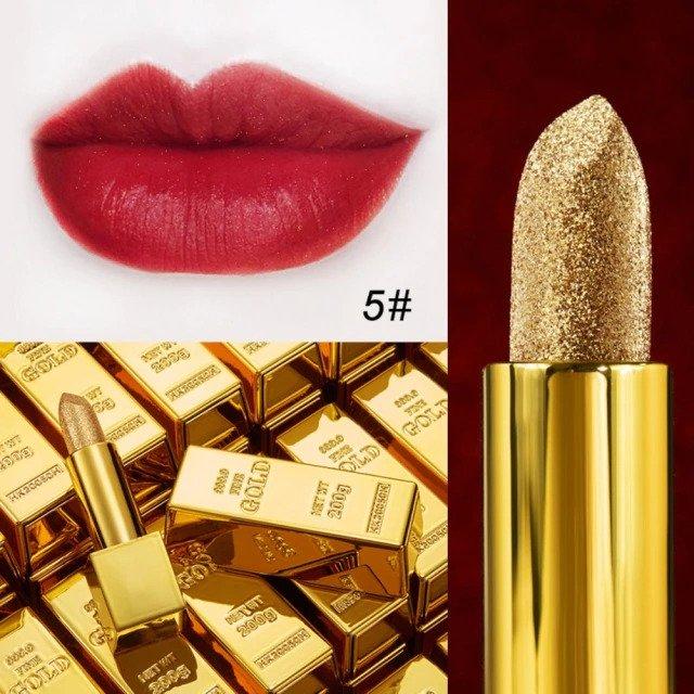 Glitter lipstick