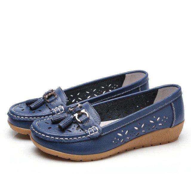 Summer moccasins for women