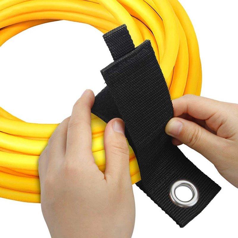 Heavy-duty storage straps suitable for garage hooks