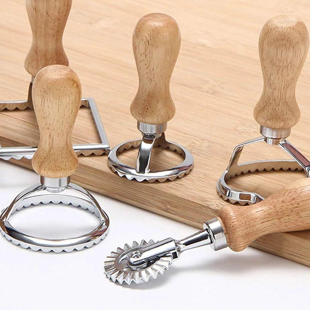 Ravioli and cake tools