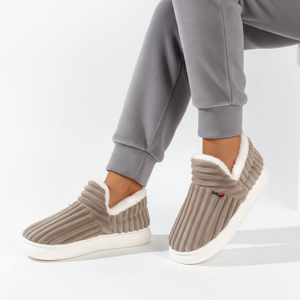 Orthopaedic Winter Plush Slippers for Women - Luxurious Warmth & Support