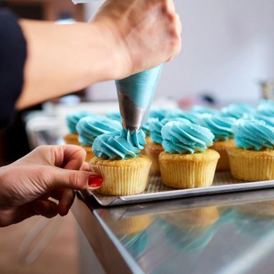 Pastry decoration tips