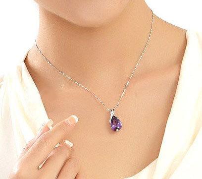 Amethyst-colored water drop pendant