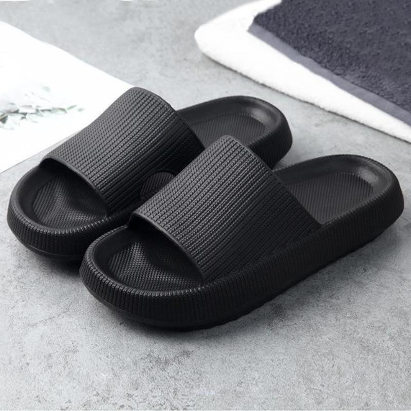 Comfortable and non-slip orthopedic sandals