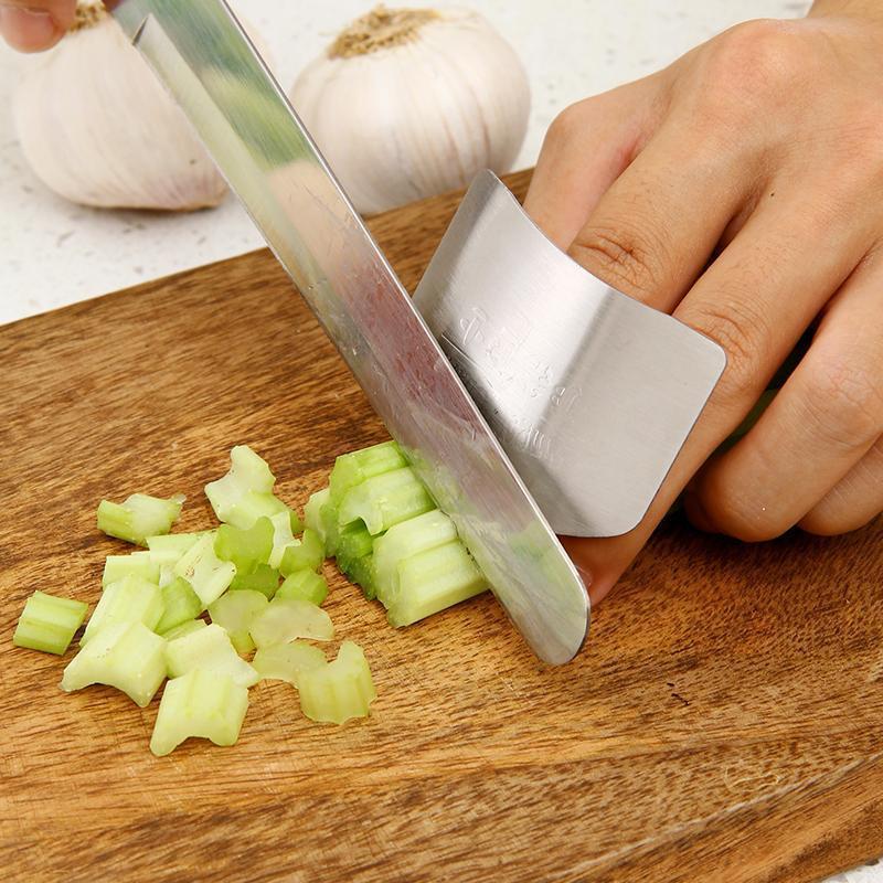 Stainless Steel Finger Guard – Cut Protection Tool for Safe Vegetable & Meat Slicing