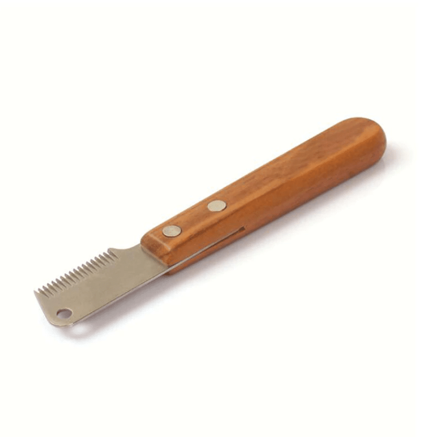 Professional comb for grooming
