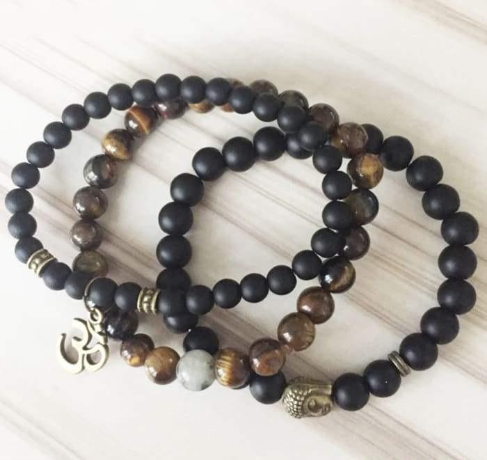 Triple “meditation” bracelet in black onyx