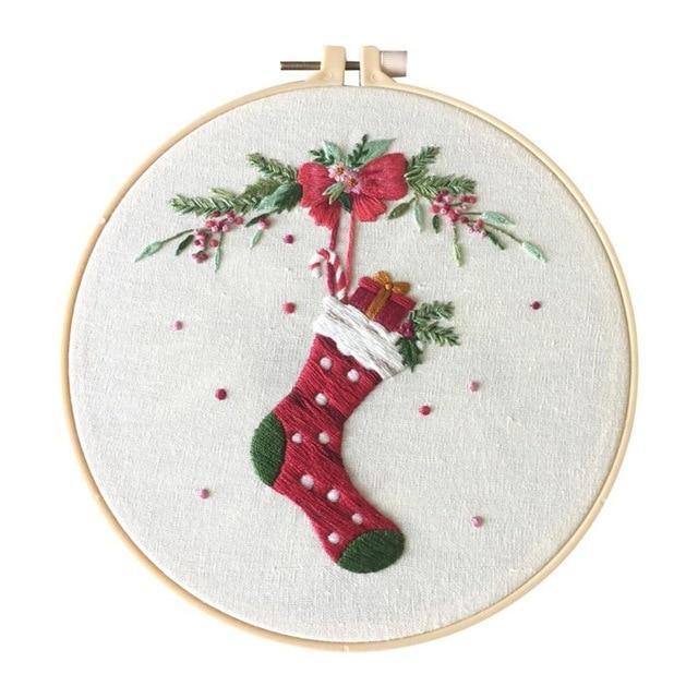 Christmas Embroidery Set
