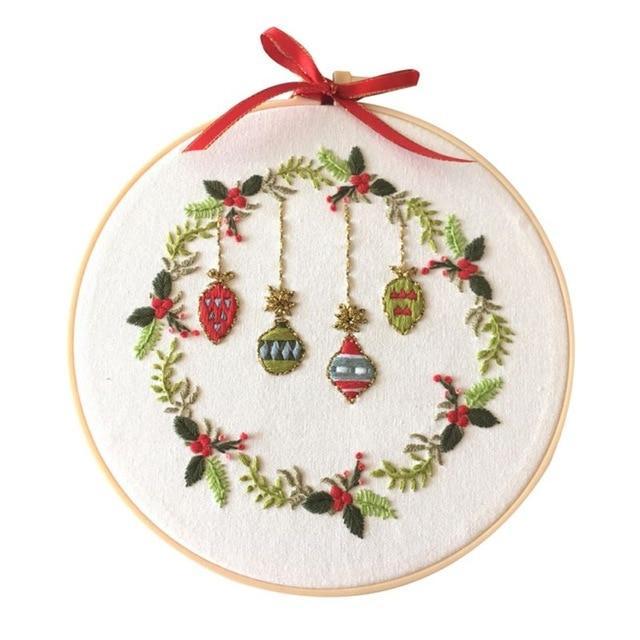 Christmas Embroidery Set